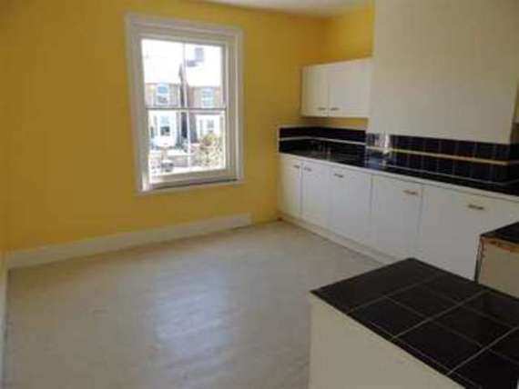 4 Bedroom Semi-Detac...